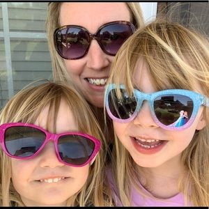 Meet your Posher, Karmen